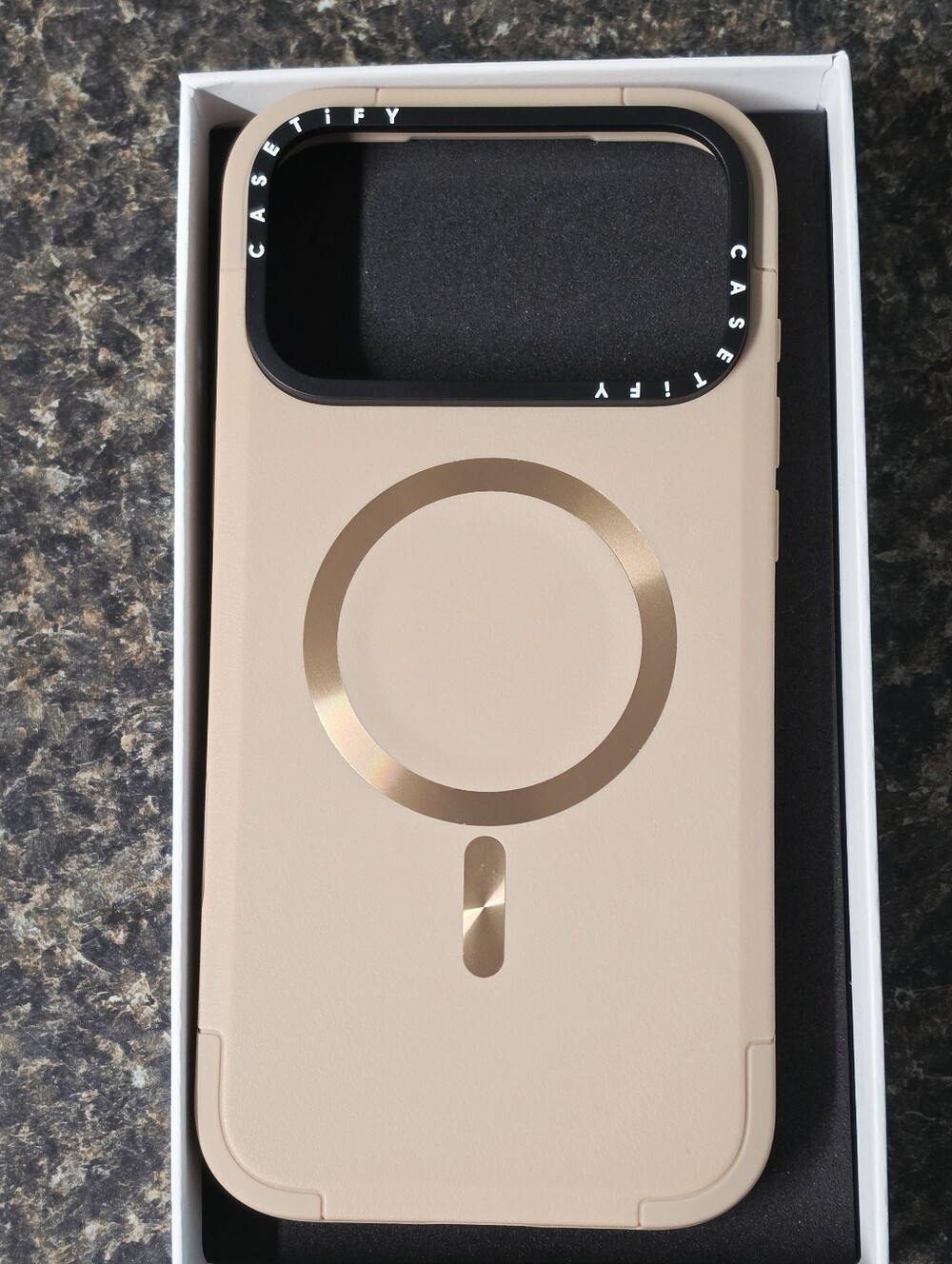 CASETiFY Force Case with MagSafe for iPhone 17 Pro Max - Taupe
